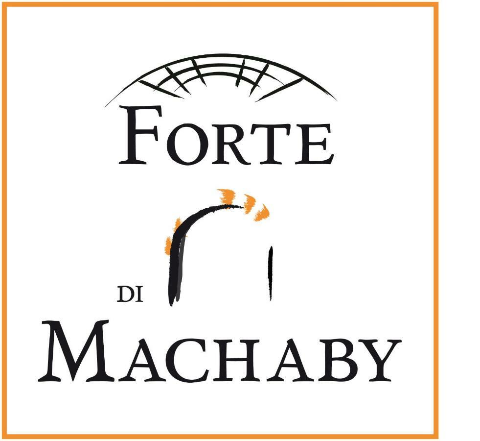 Forte Di Machaby Hostel Arnad Εξωτερικό φωτογραφία