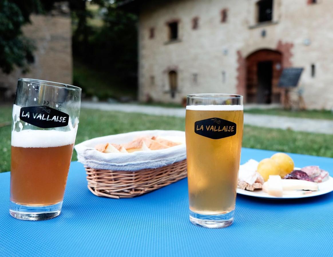 Forte Di Machaby Hostel Arnad Εξωτερικό φωτογραφία