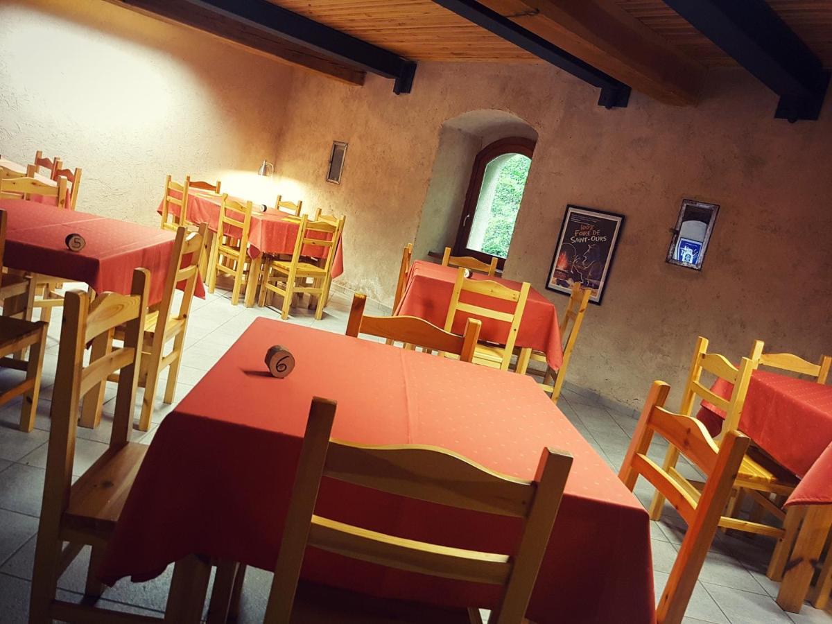 Forte Di Machaby Hostel Arnad Εξωτερικό φωτογραφία